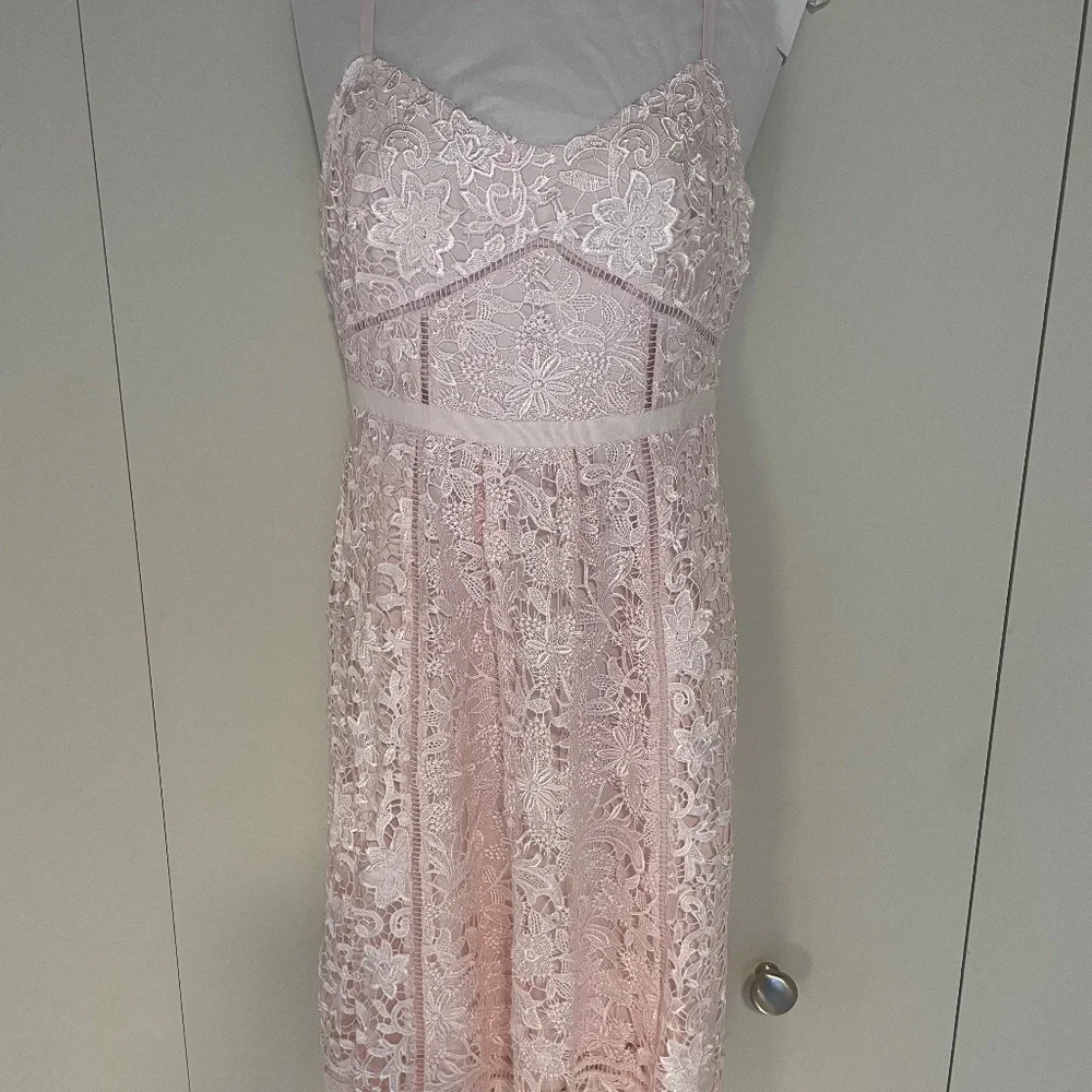 Light Pink Ted Baker Lace Dress - Picture 1 of 4